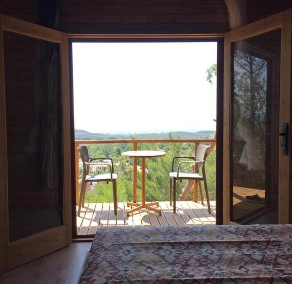 بنجلو قياسى مطل على البحر, Sarı Konak Butik Otel