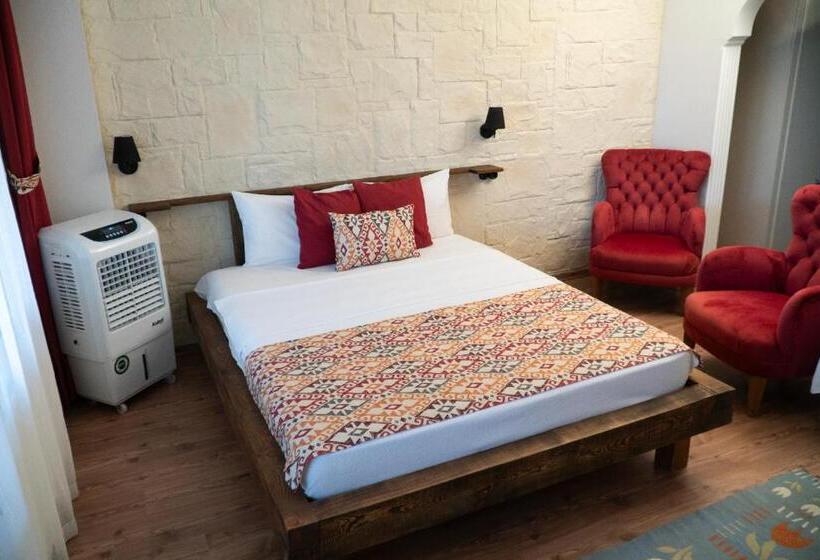 غرفة قياسية مطلّة علي الحديقة, Sarı Konak Butik Otel