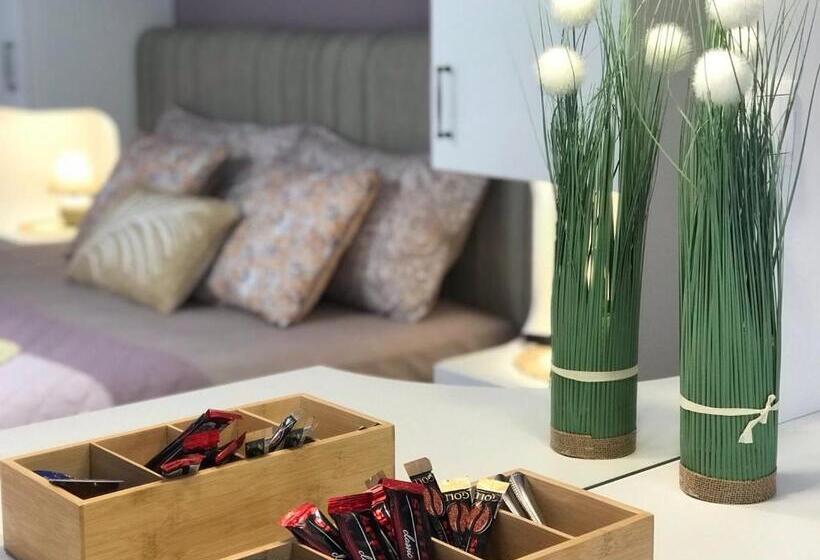 标准间带露台, Amore Obzor