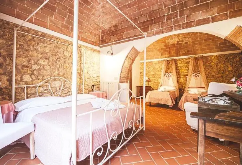 ガーデンビュースタンダード４ベッドルーム, Relais Casale Il Poggetto Villa Paola