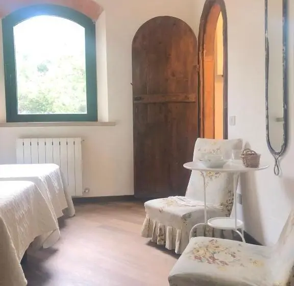 スタンダードルーム, Relais Casale Il Poggetto Villa Paola