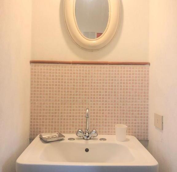 Номер Стандарт, Relais Casale Il Poggetto Villa Paola