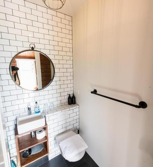 اتاق خانوادگی, Hótel Goðafoss Fosshóll