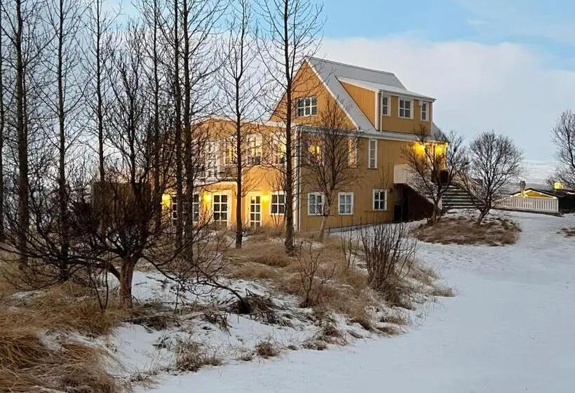 اتاق استاندارد با چشم‌انداز باغ, Hótel Goðafoss Fosshóll
