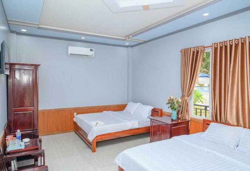 اتاق خانوادگی با چشمانداز باغ, Phu Quoc Hills Bungalow