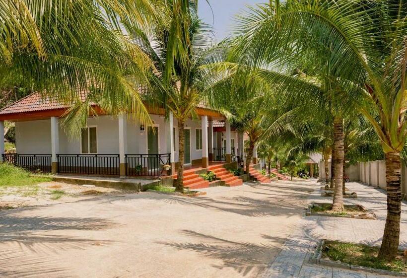 اتاق خانوادگی با چشم‌انداز باغ, Phu Quoc Hills Bungalow