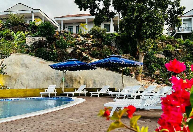 اتاق استاندارد با چشمانداز کوهستان, Phu Quoc Hills Bungalow