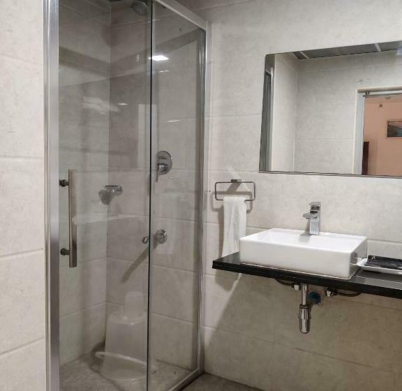 Номер Deluxe, Park Signature Hotels Royal Benza