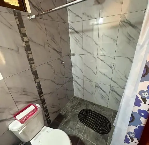 スタンダード4人部屋, Brisas Del Río