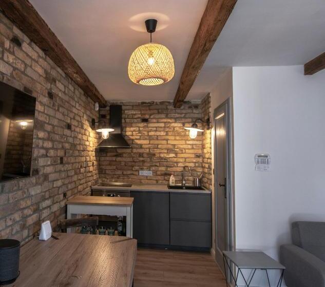 Апартаменты 1 Спальня, Káli Kert