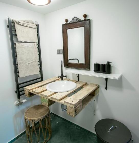 Студия Стандарт, Káli Kert