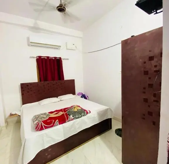 スタンダードルーム, Rita Shree Homestay At Ayodhya Highway
