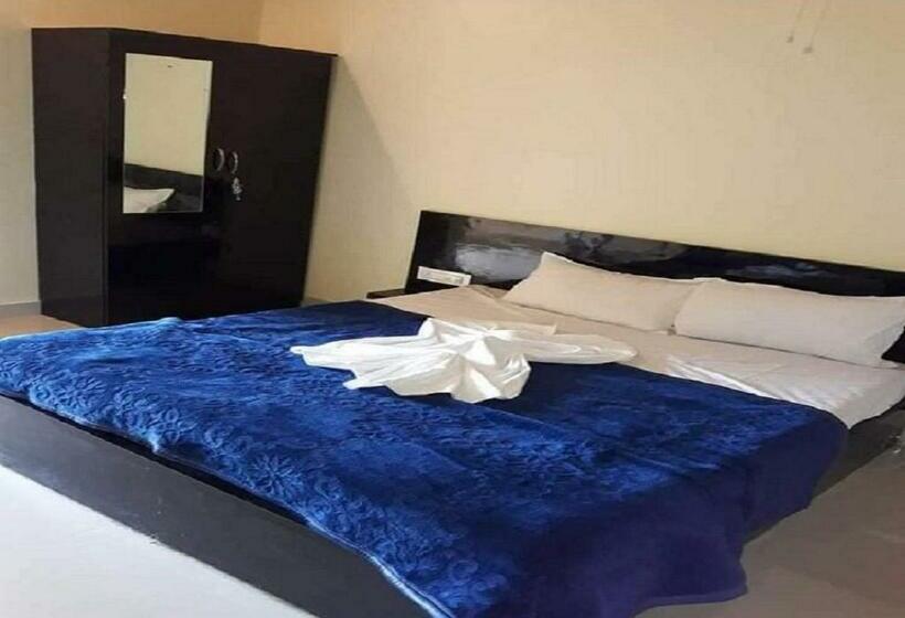 חדר סטנדרט, Nk S Silver Mine Resto Bar & Lodge Chikhalse