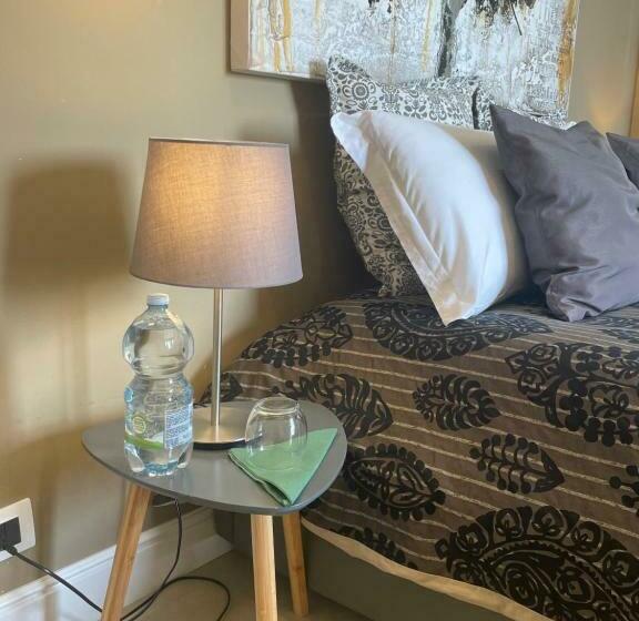 Трехместный Номер Стандарт Вид на Бассейн, Etna Petit Relais