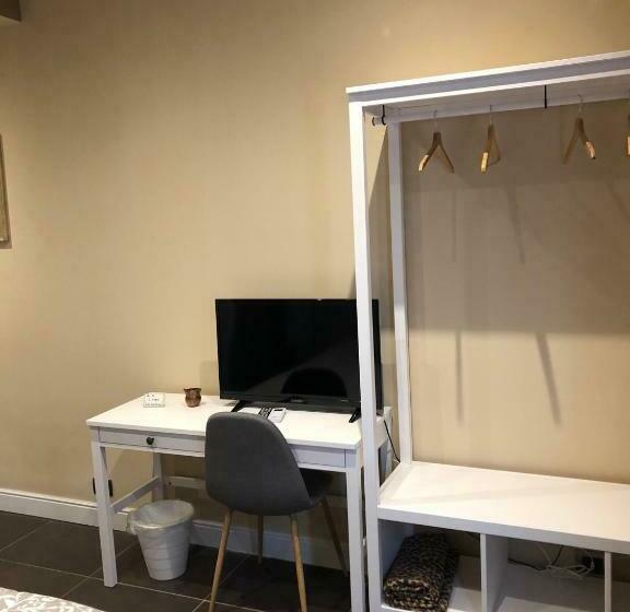 Номер Стандарт Вид на Сад, Etna Petit Relais