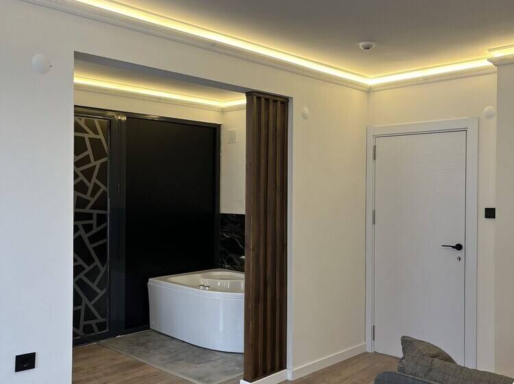 Люкс Вид на Море, Golden Life Suite