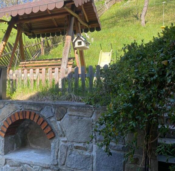 Номер Deluxe, Casa De La Munte