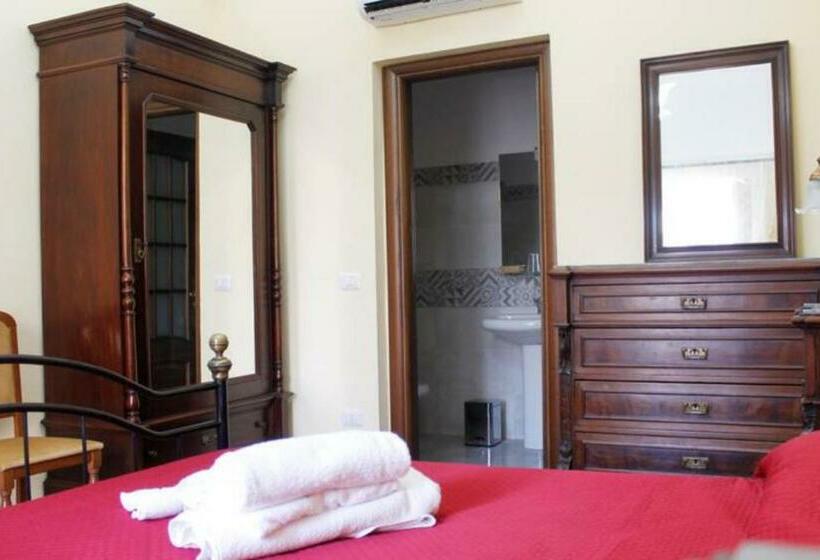 חדר קומפורט לשלושה, Casa Onorato Fratelli Liggieri