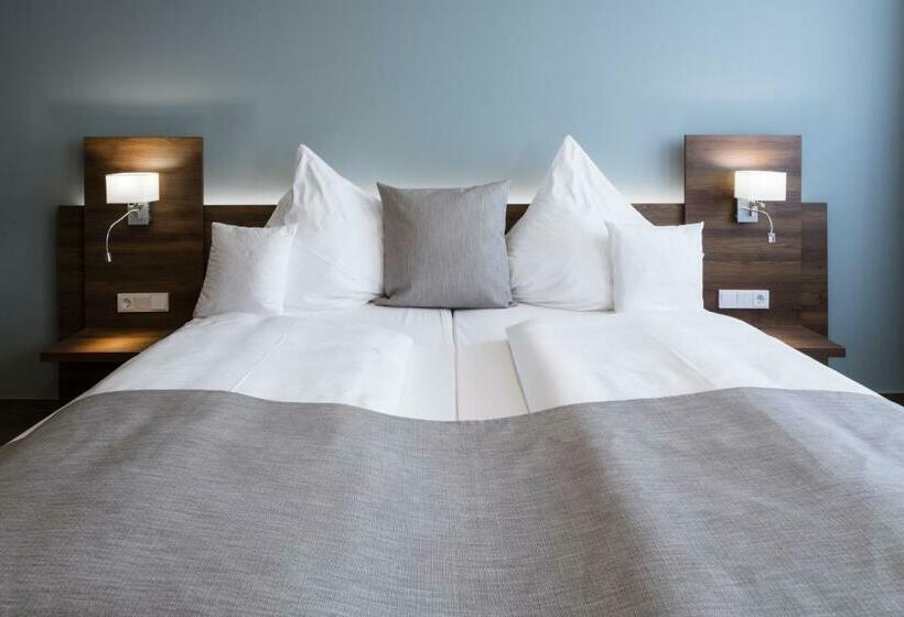 Suite, Apart Hotel Firstboarding Bayreuth