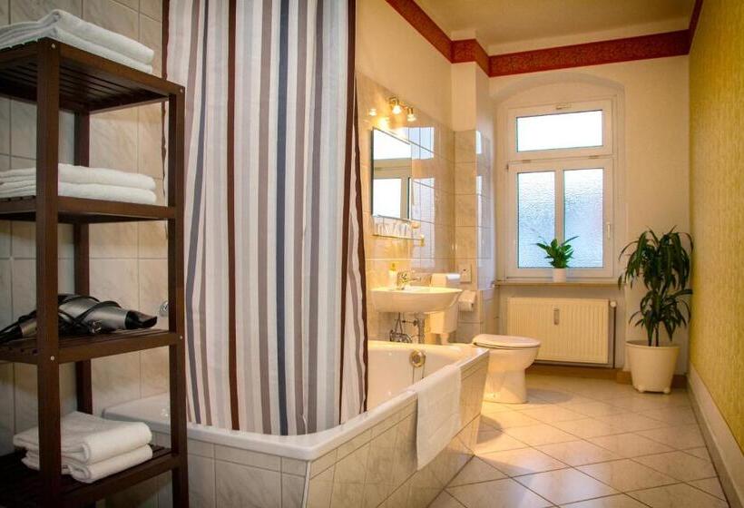 침실 2개 아파트, Aparthotel Mitte