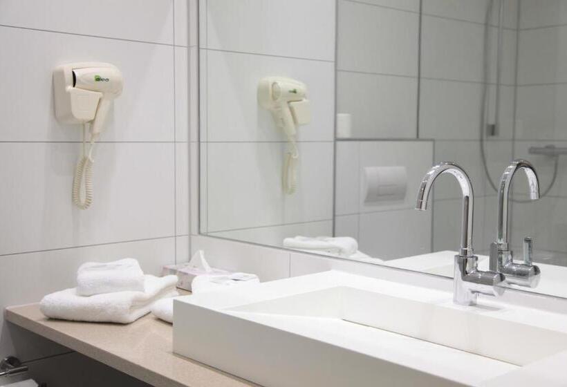 4인용 스탠다드 룸, Alea City