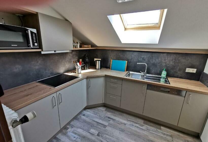 Apartamento 2 Dormitórios, Allgau Garni