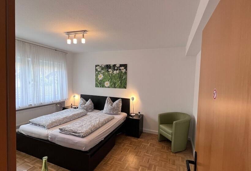 침실 3개 아파트, Apartmenthaus Somborn