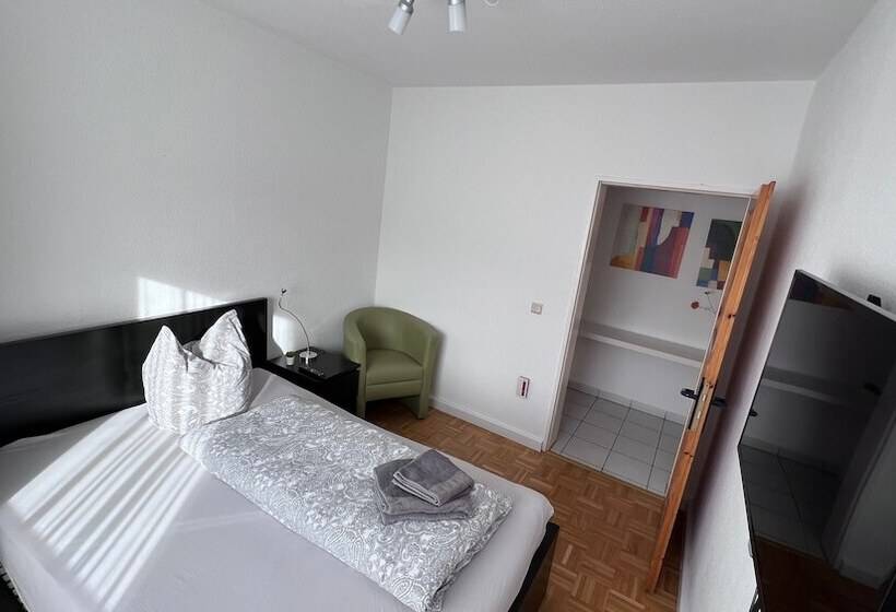 침실 3개 아파트, Apartmenthaus Somborn