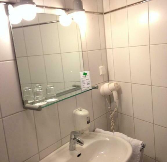 اتاق استاندارد, Astra Rastatt