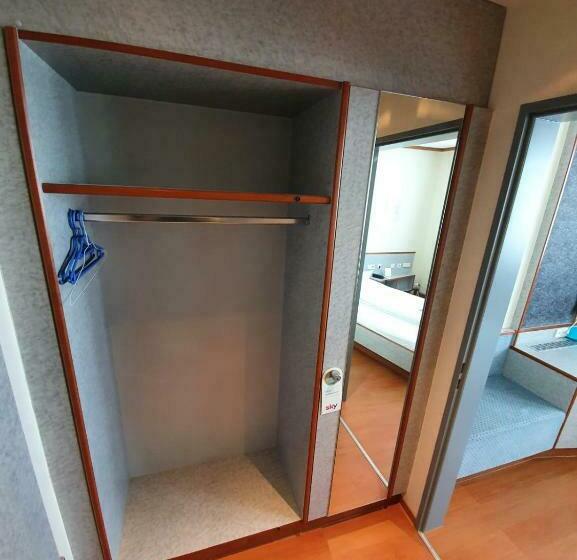 スタンダードシングルルーム, Blaubeurer Tor