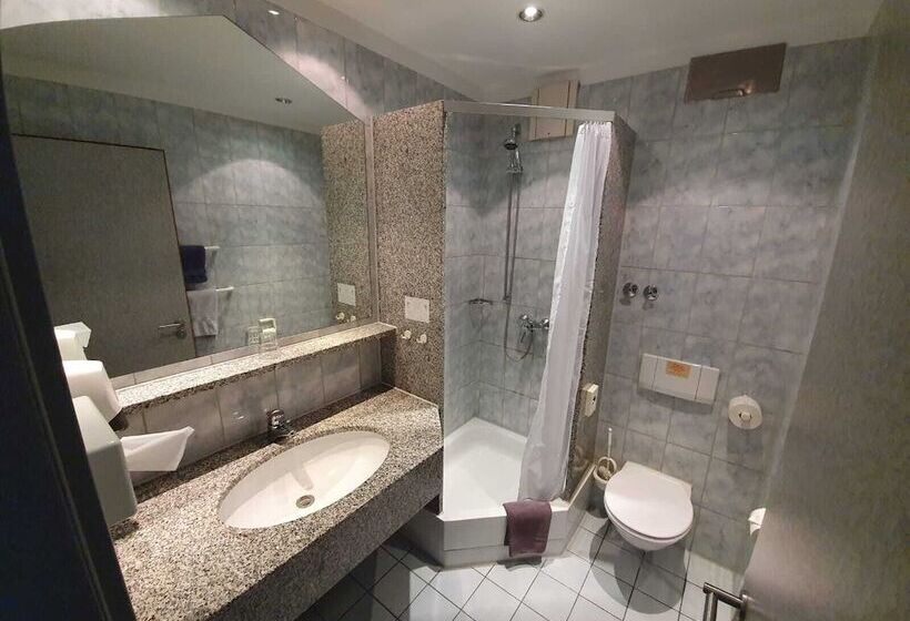 スタンダードシングルルーム, Blaubeurer Tor