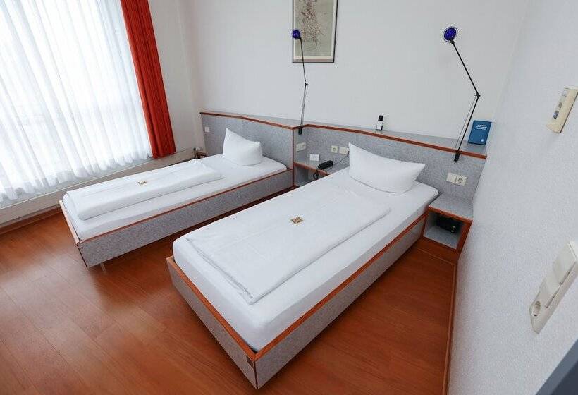 スーペリアールーム, Blaubeurer Tor