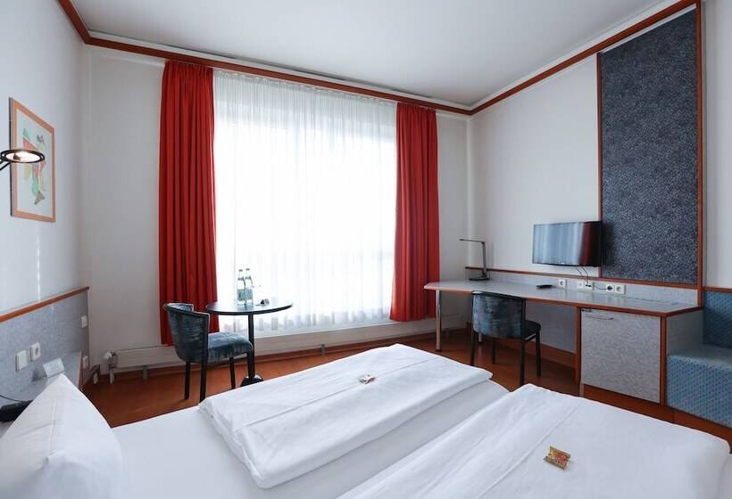 スタンダードシングルルーム, Blaubeurer Tor