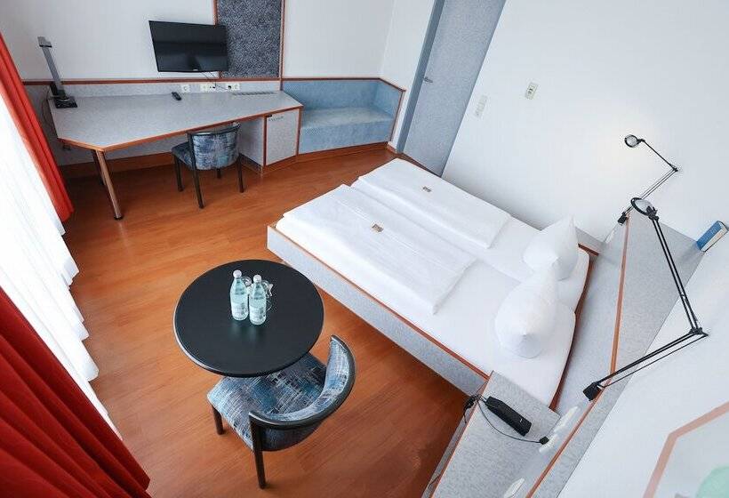 スタンダードルーム, Blaubeurer Tor