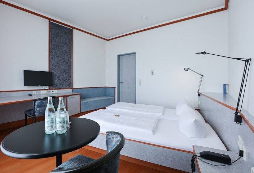 スタンダードルーム, Blaubeurer Tor