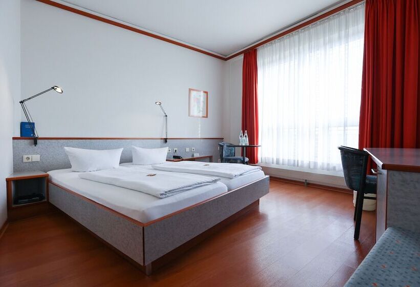 スタンダードルーム, Blaubeurer Tor