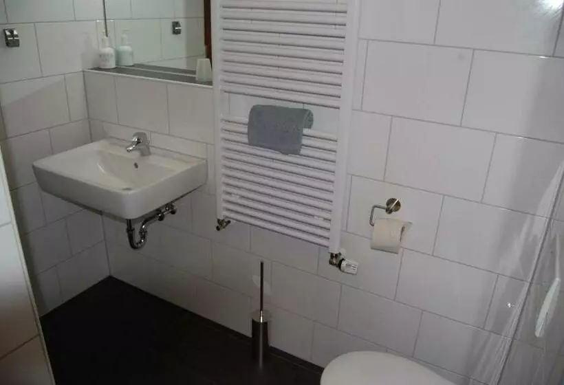 Standard Room, Brasserie Typisch