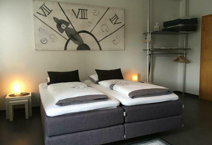 Номер Стандарт, Brasserie Typisch