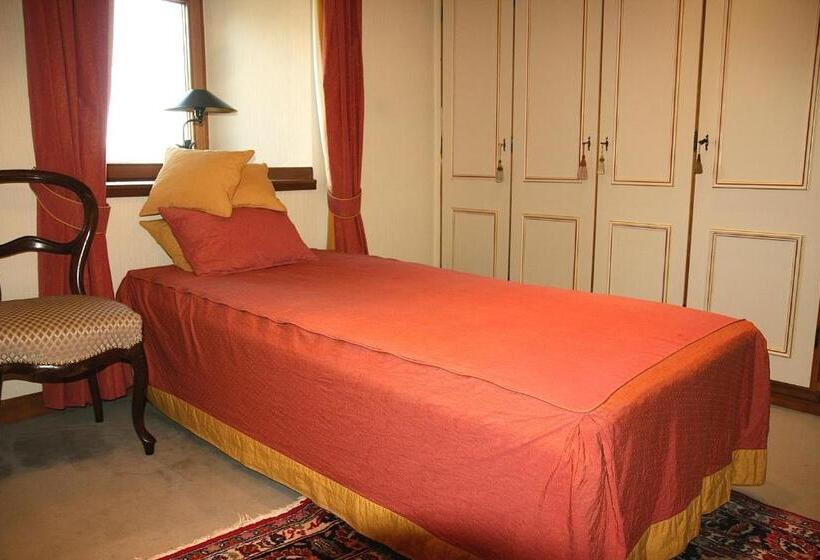 패밀리 룸, Burg Arras