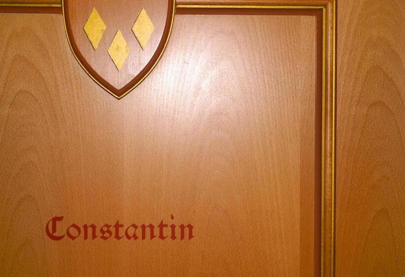 스탠다드 룸, Burg Arras