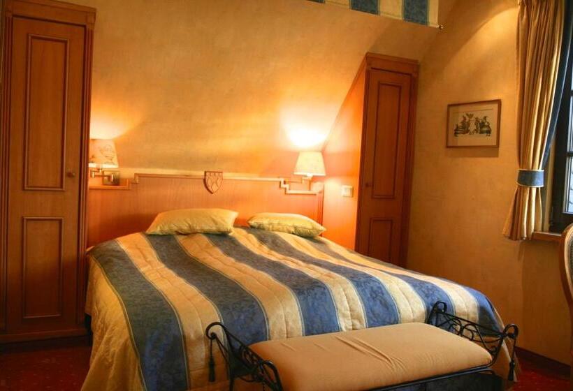 스탠다드 룸, Burg Arras