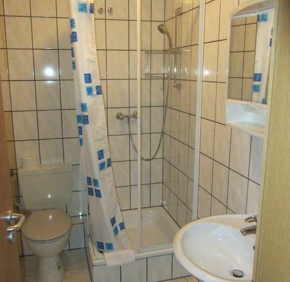 스탠다드 싱글 룸, Finkenberg