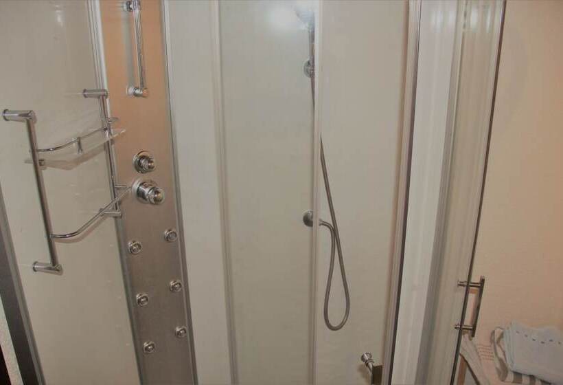 스탠다드 룸, Finkenberg