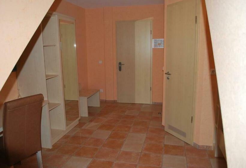 غرفة قياسية فردية, Gasthof “goldener Engel”