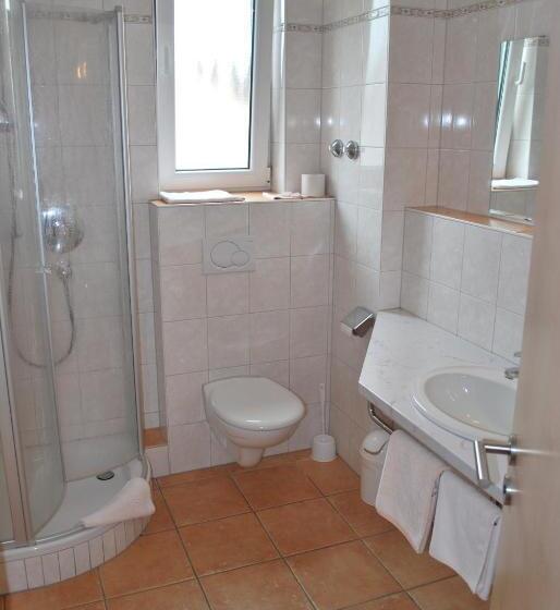 غرفة قياسية, Gasthof “goldener Engel”