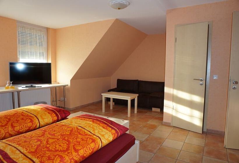 غرفة قياسية, Gasthof “goldener Engel”