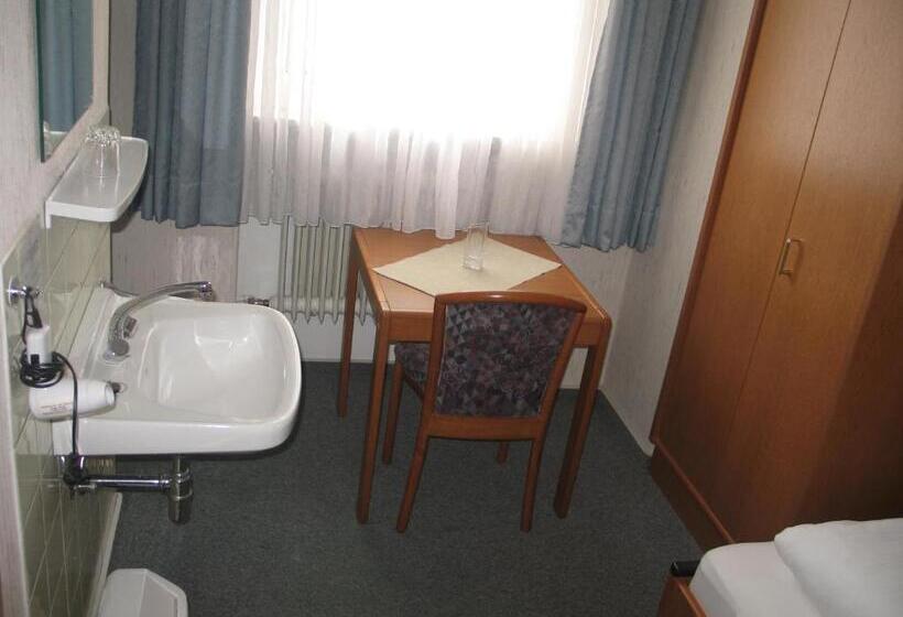 Номер Стандарт Индивидуальный Совместная Ванная, Gasthof Pension Leupold