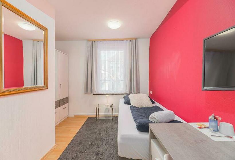 스탠다드 싱글 룸, Am Schlossplatz