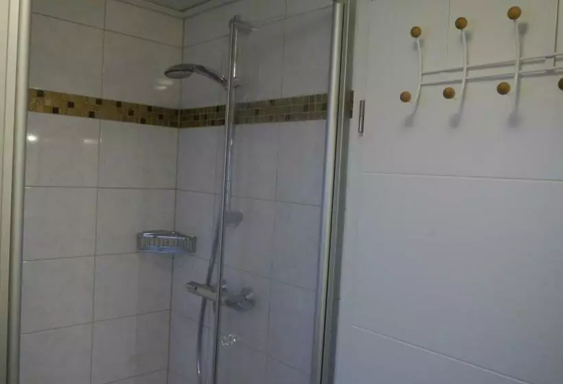 Huoneisto 1 Makuuhuone, Haus Wittwer