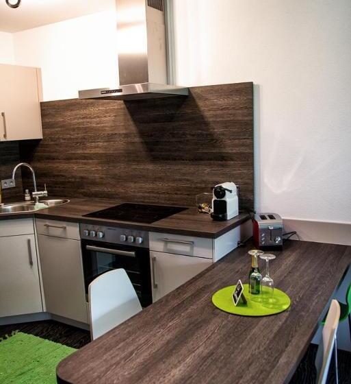 شقة غرفة واحدة مزودة بتراس, Hewen Apartments